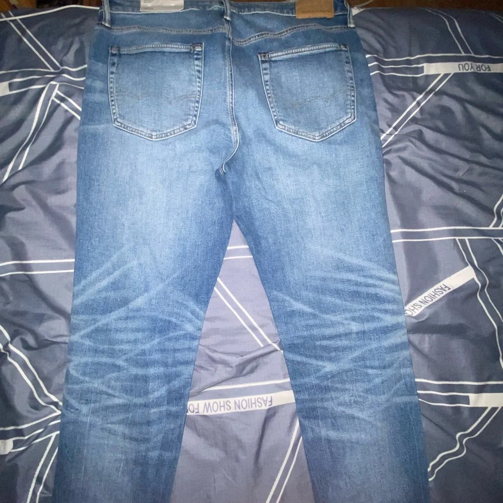 American Eagle men blue ripped jeans - Picture 7 of 7